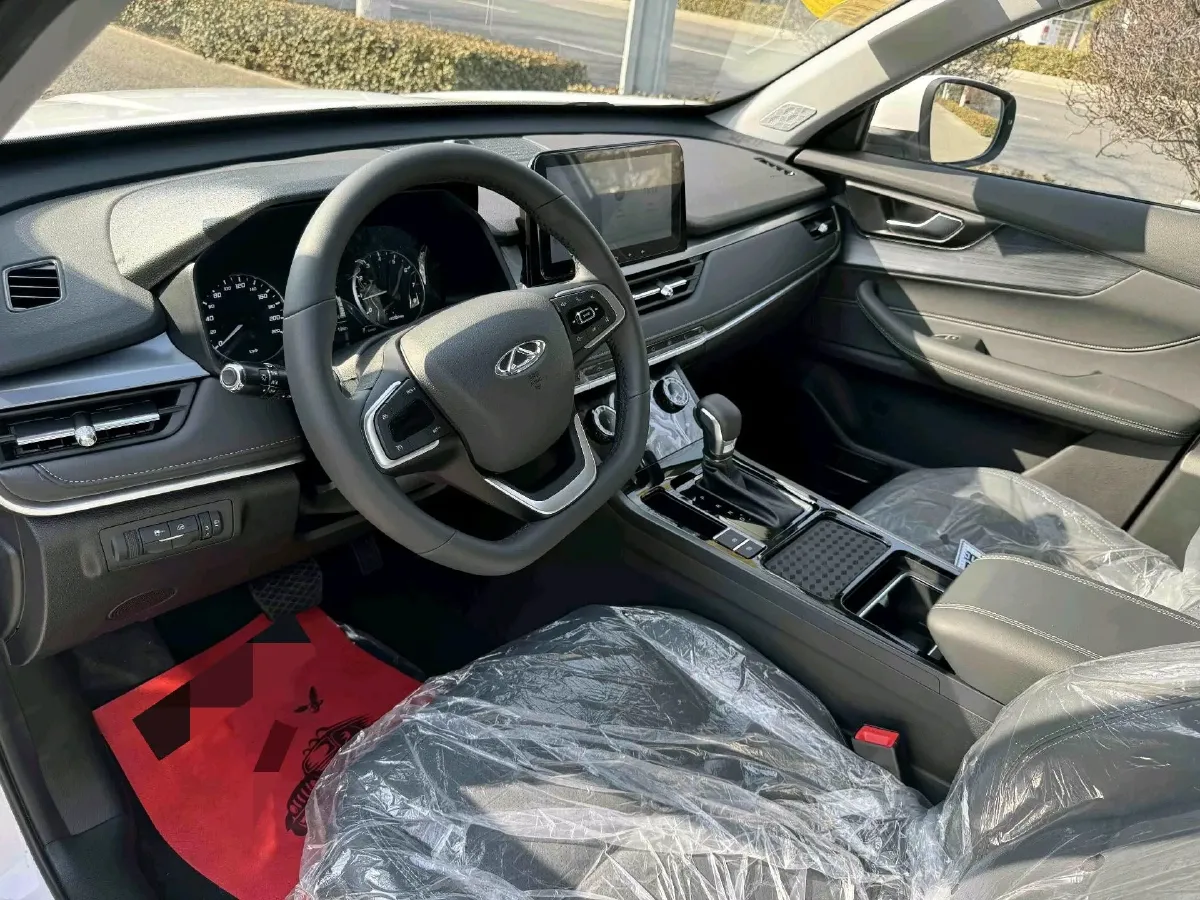 2025 Chery Tiggo 5x 1.5L 120HP L4 CVT,autocango,china used car exporter,china ev exporter,chinese used car exporter,chinese used ev exporter