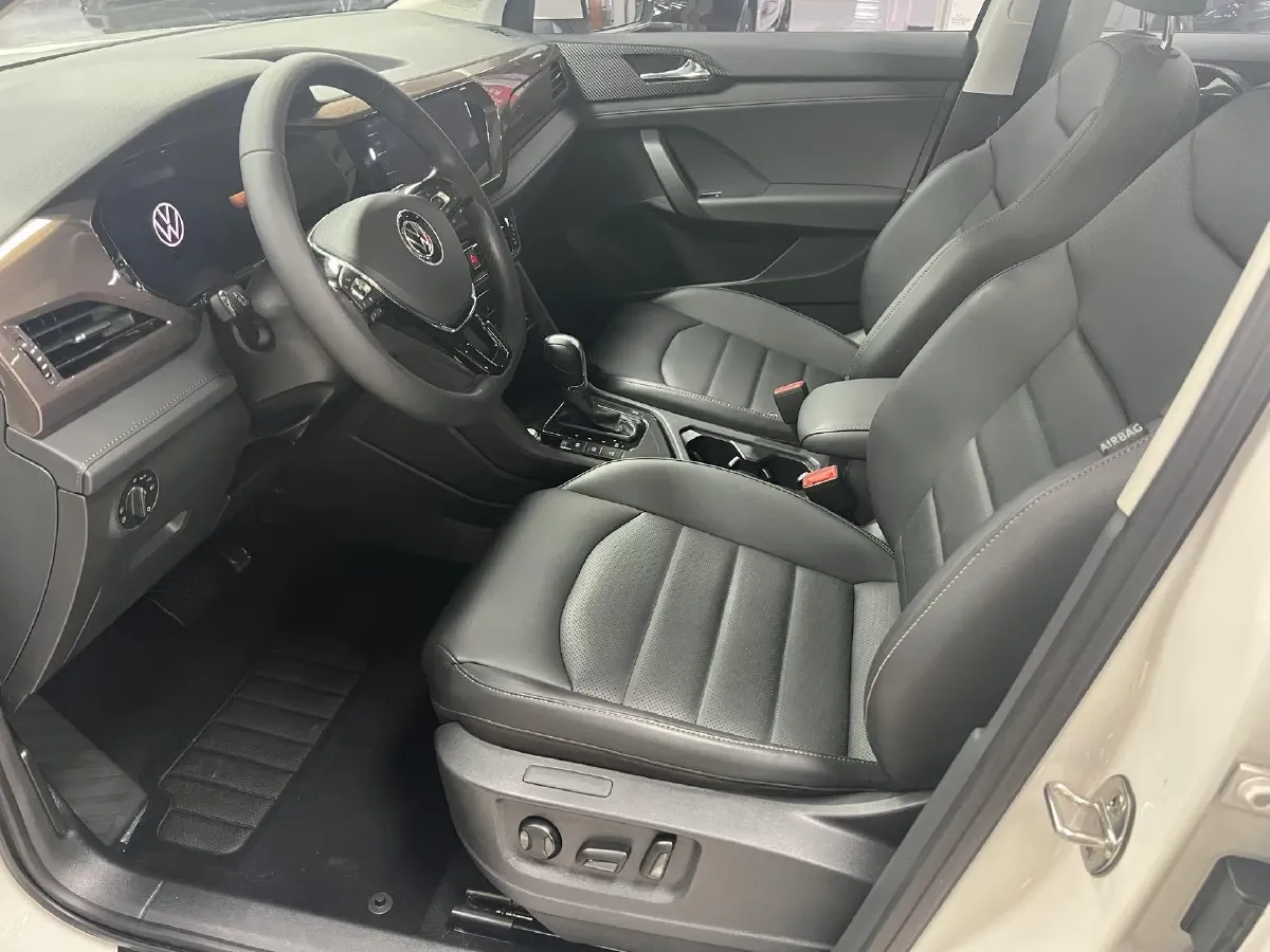 2022 Volkswagen Tharu 1.4T 150HP L4 7DCT,autocango,china used car exporter,china ev exporter,chinese used car exporter,chinese used ev exporter