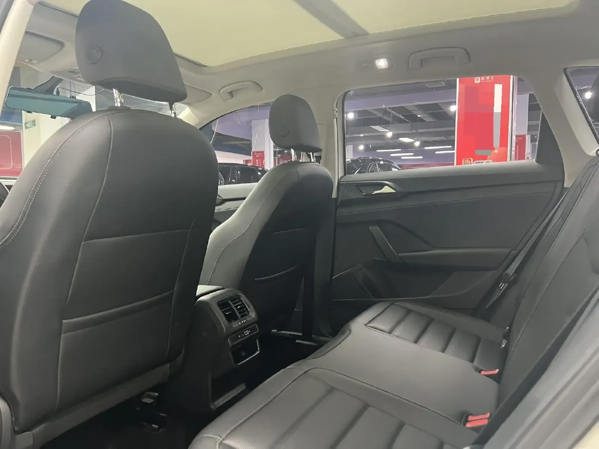 2022 Volkswagen Tharu 1.4T 150HP L4 7DCT,autocango,china used car exporter,china ev exporter,chinese used car exporter,chinese used ev exporter