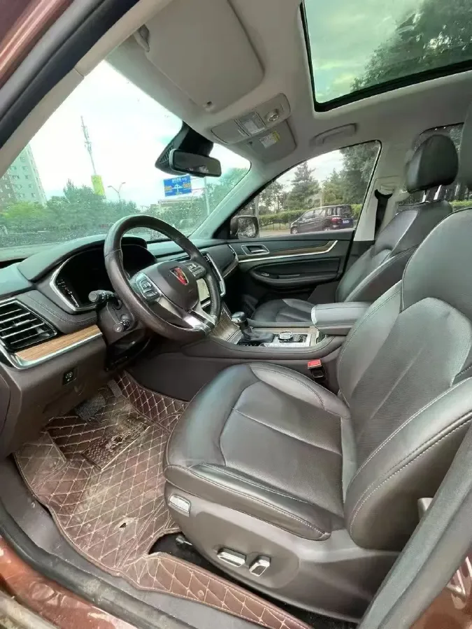 2018 Roewe RX8 2.0T 224HP L4 6AT,autocango,china used car exporter,china ev exporter,chinese used car exporter,chinese used ev exporter