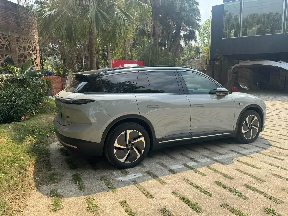 2024 NIO ES6 BEV 75KWH,autocango,china used car exporter,china ev exporter,chinese used car exporter,chinese used ev exporter
