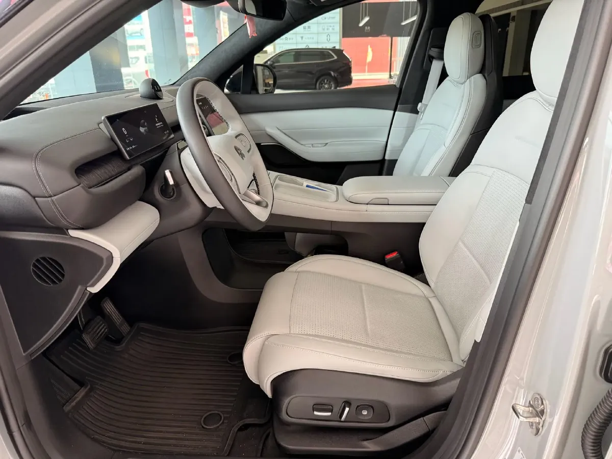 2024 NIO ES6 BEV 75KWH,autocango,china used car exporter,china ev exporter,chinese used car exporter,chinese used ev exporter