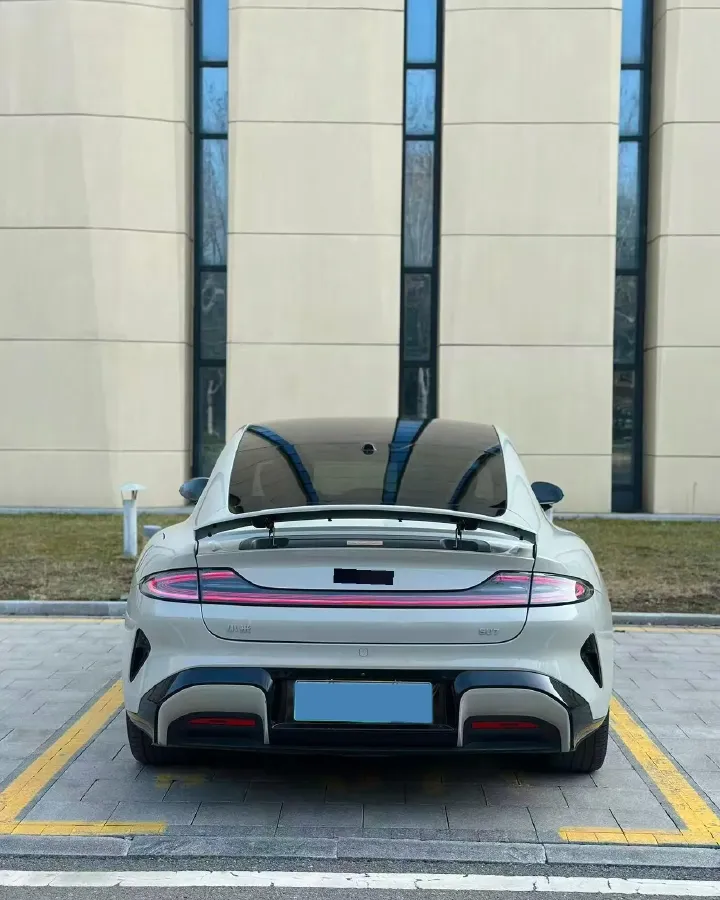 2024 MI SU7 BEV 94.3KWH,autocango,china used car exporter,china ev exporter,chinese used car exporter,chinese used ev exporter