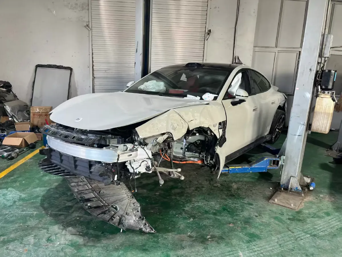 2024 MI SU7 BEV 94.3KWH,autocango,china used car exporter,china ev exporter,chinese used car exporter,chinese used ev exporter