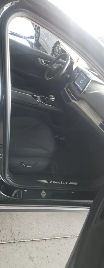 2023 HongQi E-QM5 BEV 82KWH,autocango,china used car exporter,china ev exporter,chinese used car exporter,chinese used ev exporter