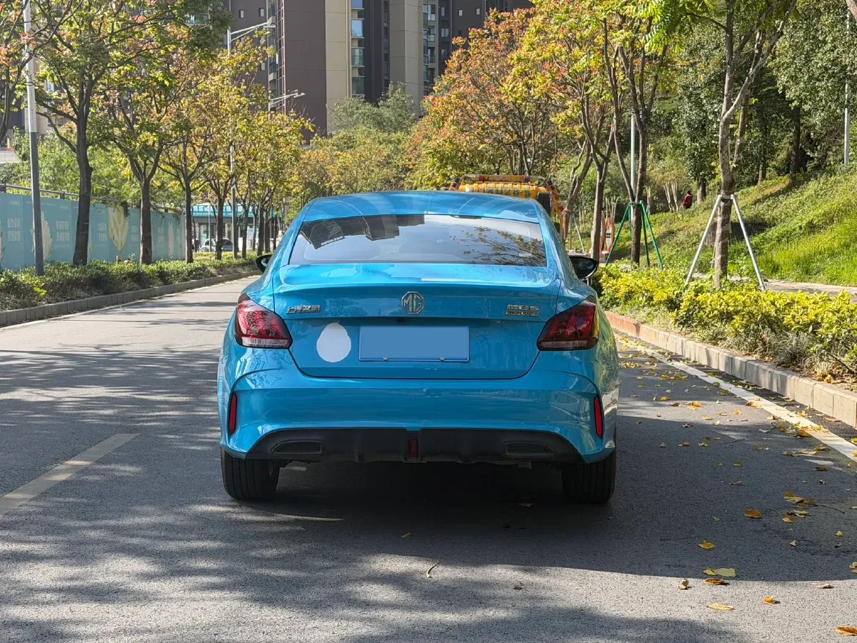 2021 MG 5 1.5L 120HP L4 5MT,autocango,china used car exporter,china ev exporter,chinese used car exporter,chinese used ev exporter
