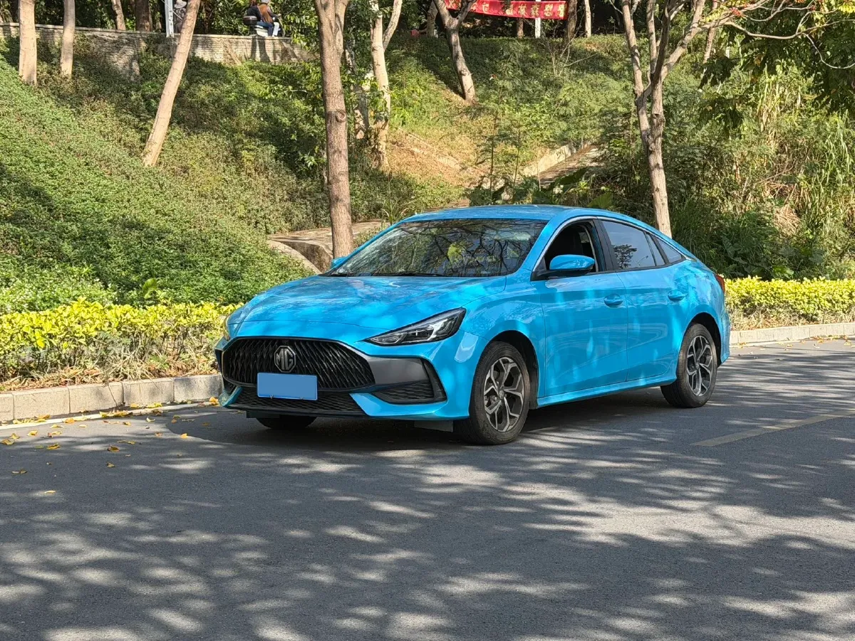 2021 MG 5 1.5L 120HP L4 5MT,autocango,china used car exporter,china ev exporter,chinese used car exporter,chinese used ev exporter
