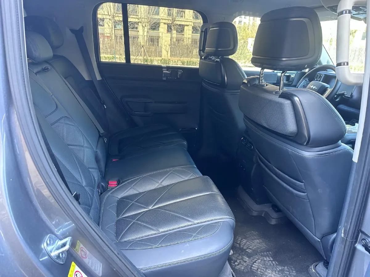 2023 FangChengBao Bao 5 1.5T 194HP L4 E-CVT PHEV 31.8KWH,autocango,china used car exporter,china ev exporter,chinese used car exporter,chinese used ev exporter