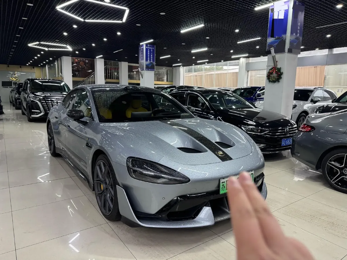 2025 MI SU7 Ultra BEV 93.7KWH,autocango,china used car exporter,china ev exporter,chinese used car exporter,chinese used ev exporter