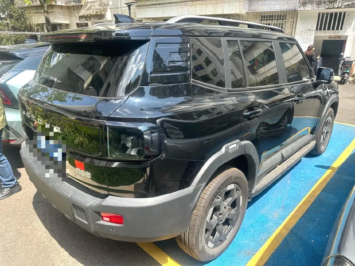 2025 Jetour Traveller 1.5T 184HP L4 7DCT,autocango,china used car exporter,china ev exporter,chinese used car exporter,chinese used ev exporter