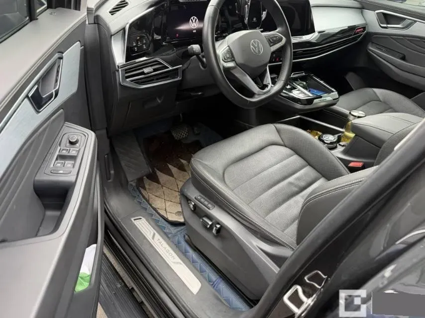 2022 Volkswagen Talagon 2.0T 220HP L4 7DCT,autocango,china used car exporter,china ev exporter,chinese used car exporter,chinese used ev exporter