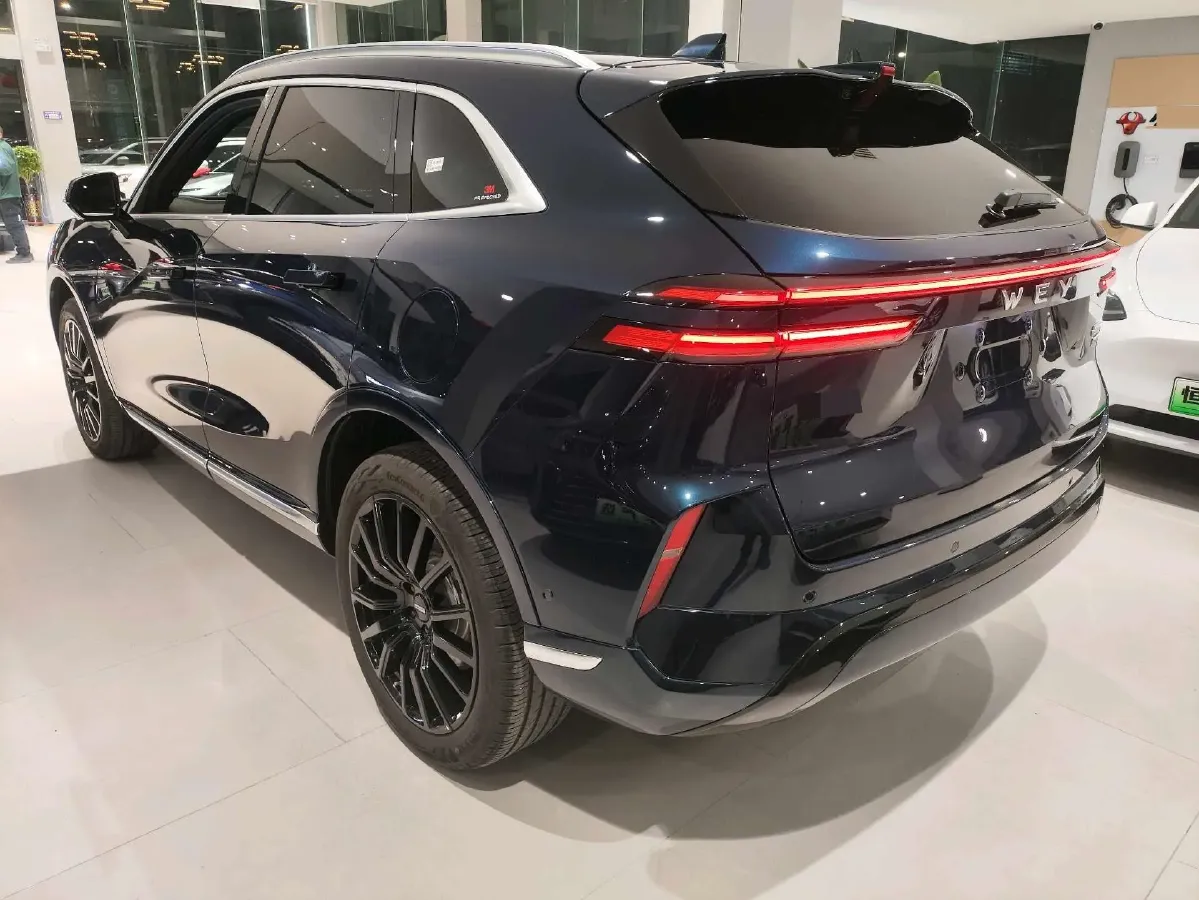 2024 WEY Mocha 1.5T 170HP L4 4DHT PHEV 35.04KWH,autocango,china used car exporter,china ev exporter,chinese used car exporter,chinese used ev exporter