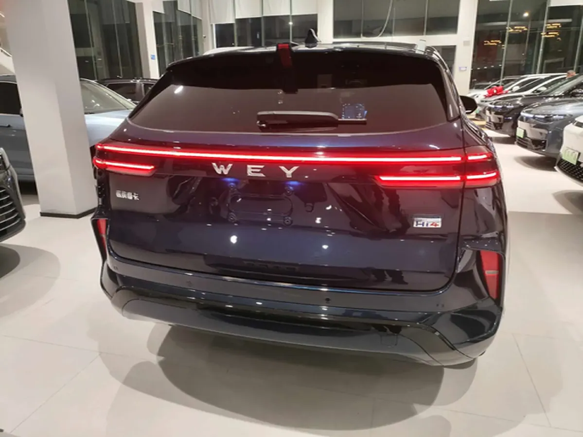 2024 WEY Mocha 1.5T 170HP L4 4DHT PHEV 35.04KWH,autocango,china used car exporter,china ev exporter,chinese used car exporter,chinese used ev exporter