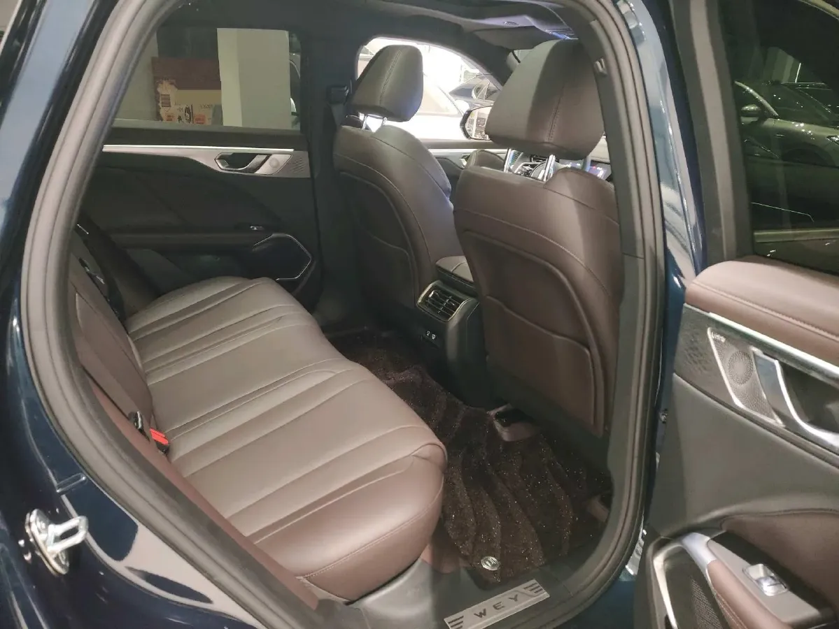 2024 WEY Mocha 1.5T 170HP L4 4DHT PHEV 35.04KWH,autocango,china used car exporter,china ev exporter,chinese used car exporter,chinese used ev exporter