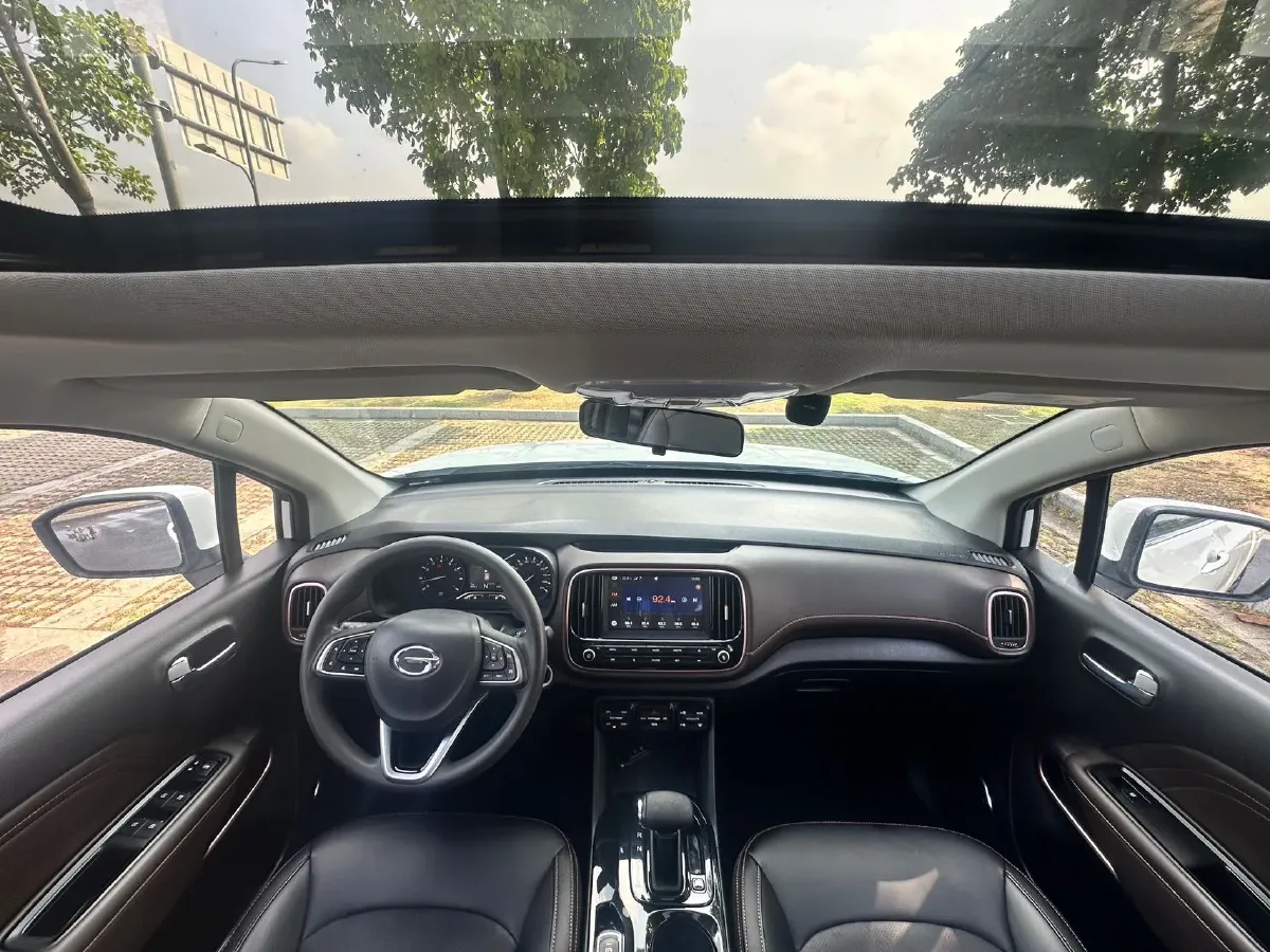 2017 GAC Trumpchi GS3 1.3T 137HP L4 6AT,autocango,china used car exporter,china ev exporter,chinese used car exporter,chinese used ev exporter