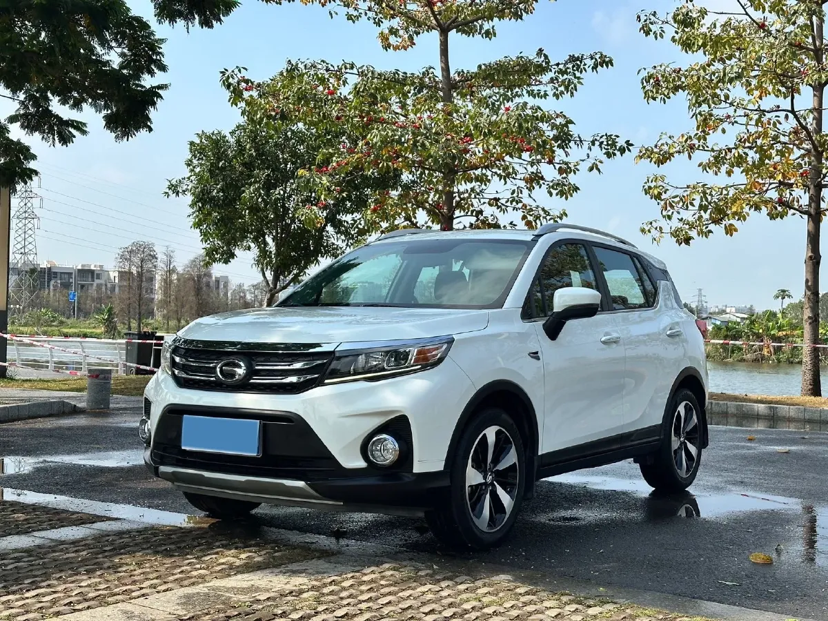 2017 GAC Trumpchi GS3 1.3T 137HP L4 6AT,autocango,china used car exporter,china ev exporter,chinese used car exporter,chinese used ev exporter