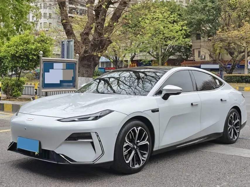 2025 MAXUS InterstellarX 2.5T 224HP L4 8AT,autocango,china used car exporter,china ev exporter,chinese used car exporter,chinese used ev exporter