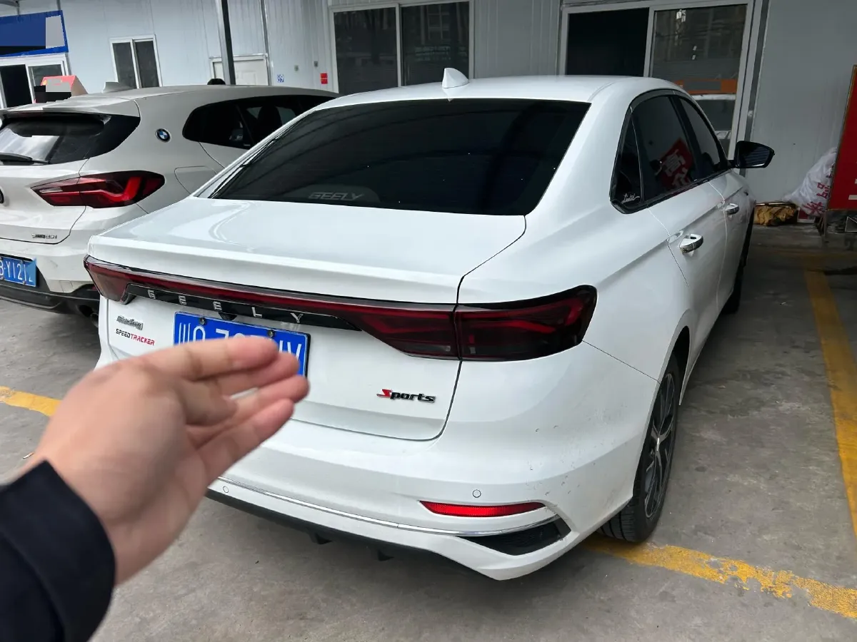 2022 Geely Emgrand 1.5L 114HP L4 CVT,autocango,china used car exporter,china ev exporter,chinese used car exporter,chinese used ev exporter