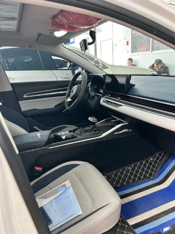 2022 Geely Emgrand 1.5L 114HP L4 CVT,autocango,china used car exporter,china ev exporter,chinese used car exporter,chinese used ev exporter