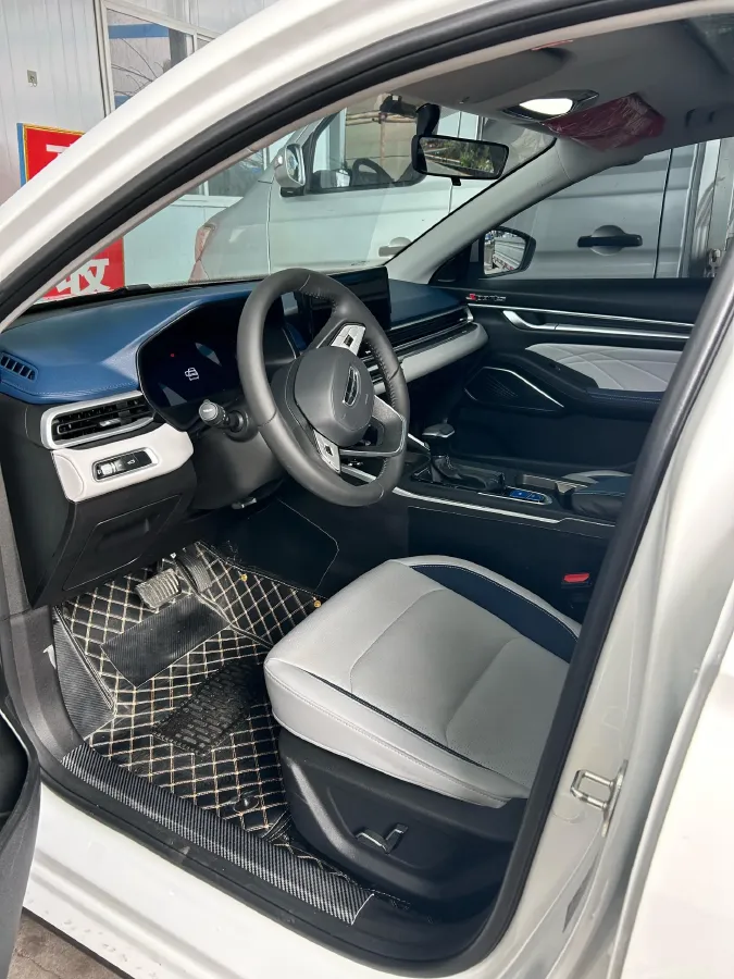 2022 Geely Emgrand 1.5L 114HP L4 CVT,autocango,china used car exporter,china ev exporter,chinese used car exporter,chinese used ev exporter