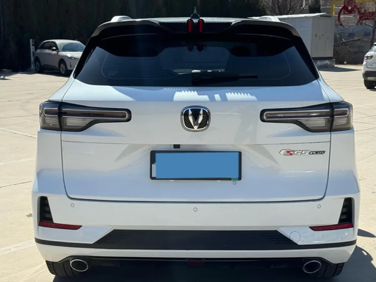 2025 ChangAn CS55 Plus 1.5T 192HP L4 7DCT,autocango,china used car exporter,china ev exporter,chinese used car exporter,chinese used ev exporter