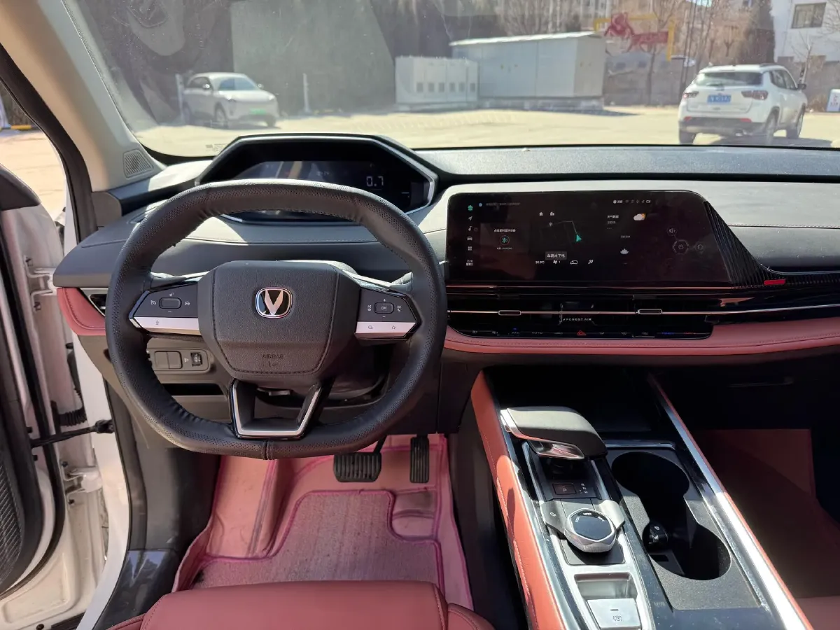 2025 ChangAn CS55 Plus 1.5T 192HP L4 7DCT,autocango,china used car exporter,china ev exporter,chinese used car exporter,chinese used ev exporter