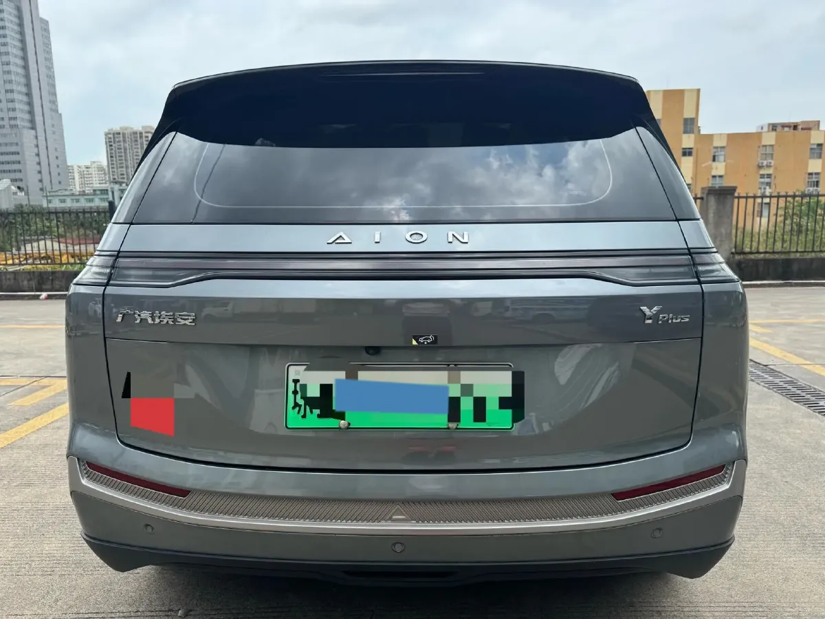 2022 Geely Okavango 1.8T 184HP L4 7DCT,autocango,china used car exporter,china ev exporter,chinese used car exporter,chinese used ev exporter