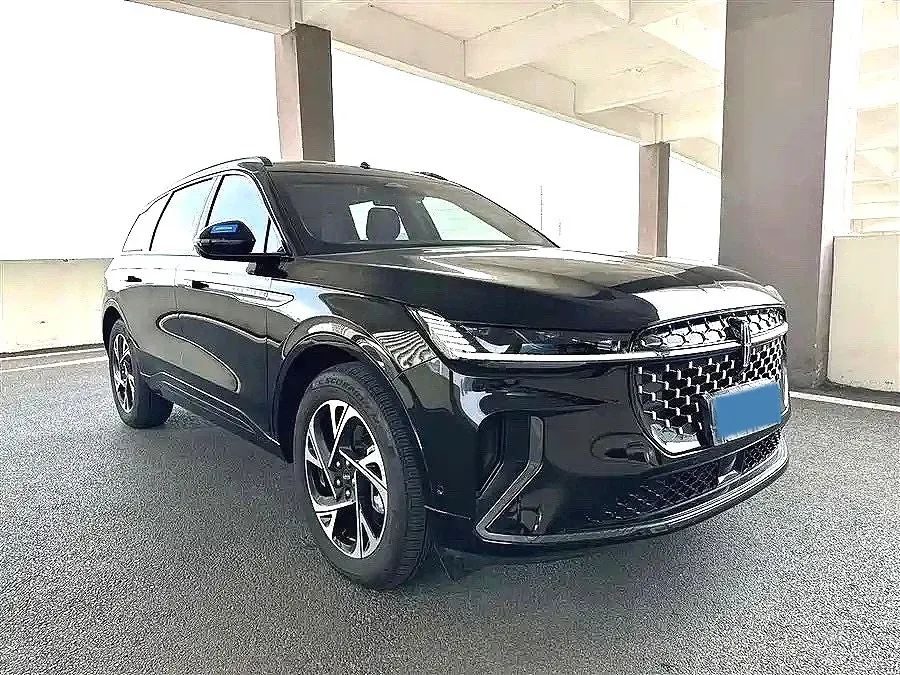 2023 Lincoln Nautilus 2.0T 261HP L4 8AT,autocango,china used car exporter,china ev exporter,chinese used car exporter,chinese used ev exporter