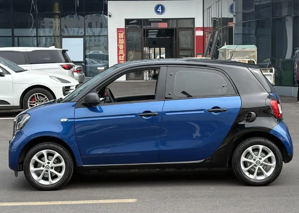 2016 Nissan Sylphy 1.6L 126HP L4 CVT,autocango,china used car exporter,china ev exporter,chinese used car exporter,chinese used ev exporter