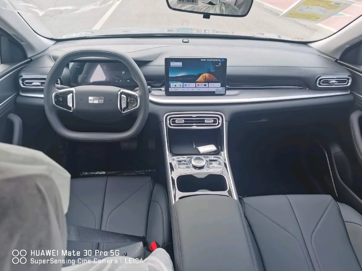 2025 Geely Galaxy L6 1.5L 112HP L4 1DHT PHEV 8.5KWH,autocango,china used car exporter,china ev exporter,chinese used car exporter,chinese used ev exporter