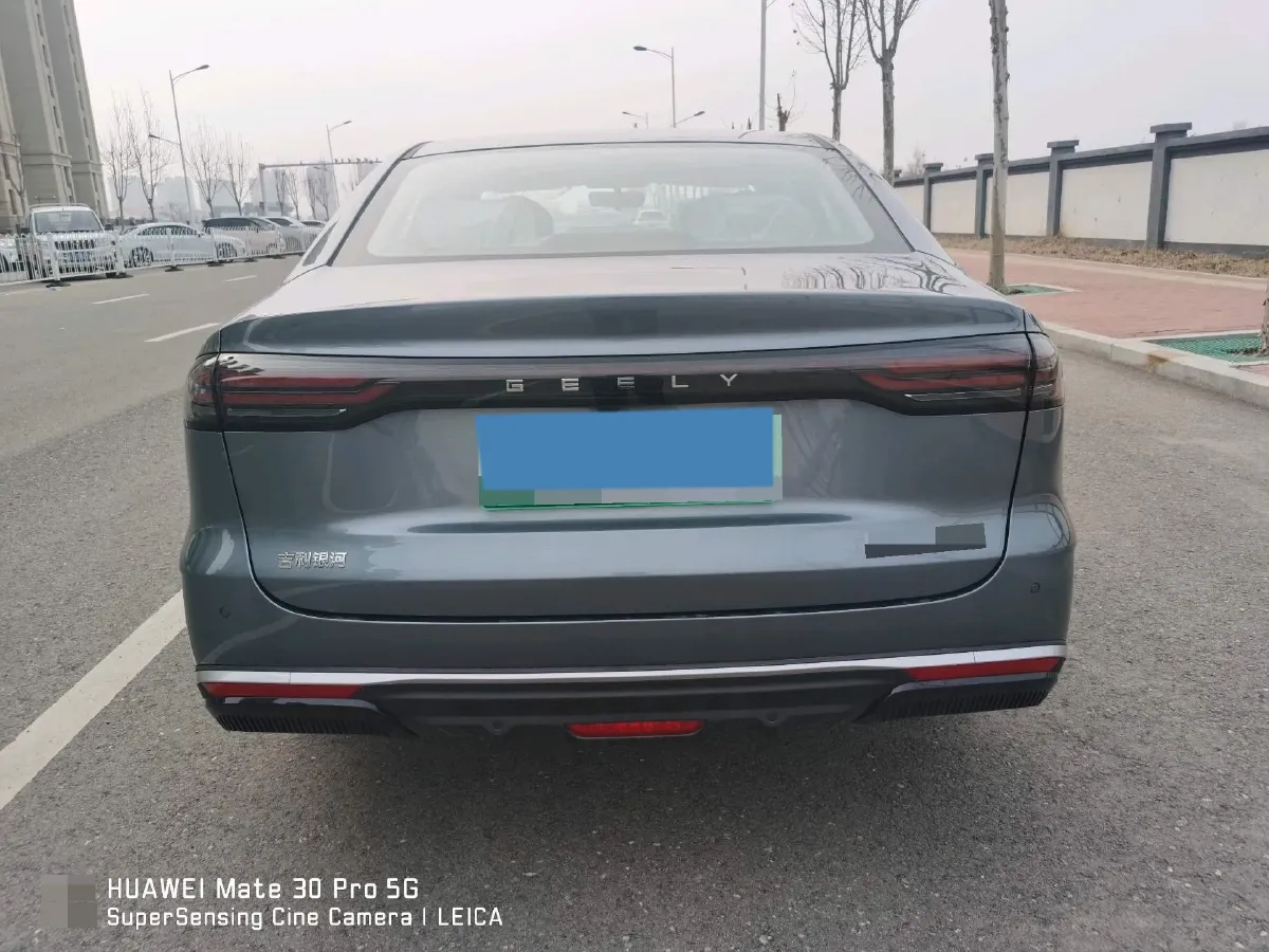 2025 Geely Galaxy L6 1.5L 112HP L4 1DHT PHEV 8.5KWH,autocango,china used car exporter,china ev exporter,chinese used car exporter,chinese used ev exporter