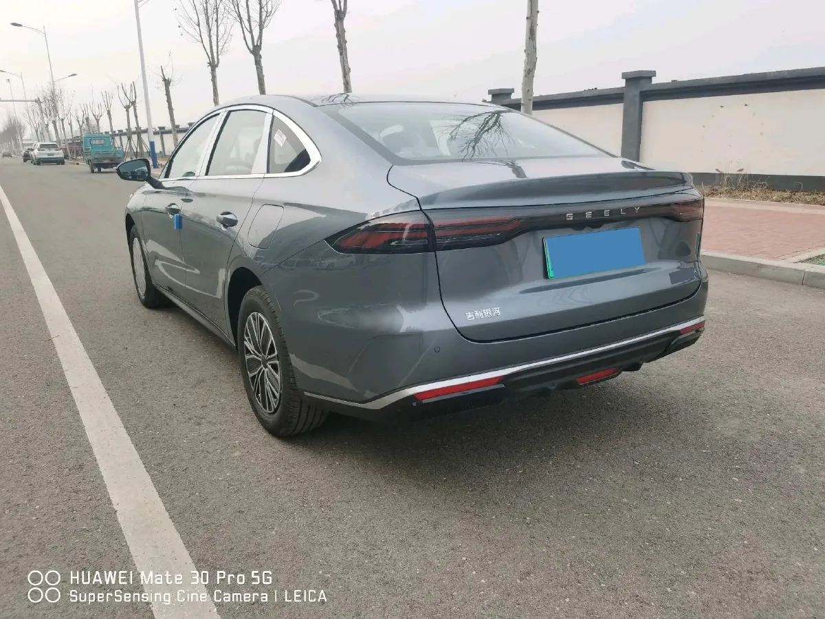 2025 Geely Galaxy L6 1.5L 112HP L4 1DHT PHEV 8.5KWH,autocango,china used car exporter,china ev exporter,chinese used car exporter,chinese used ev exporter