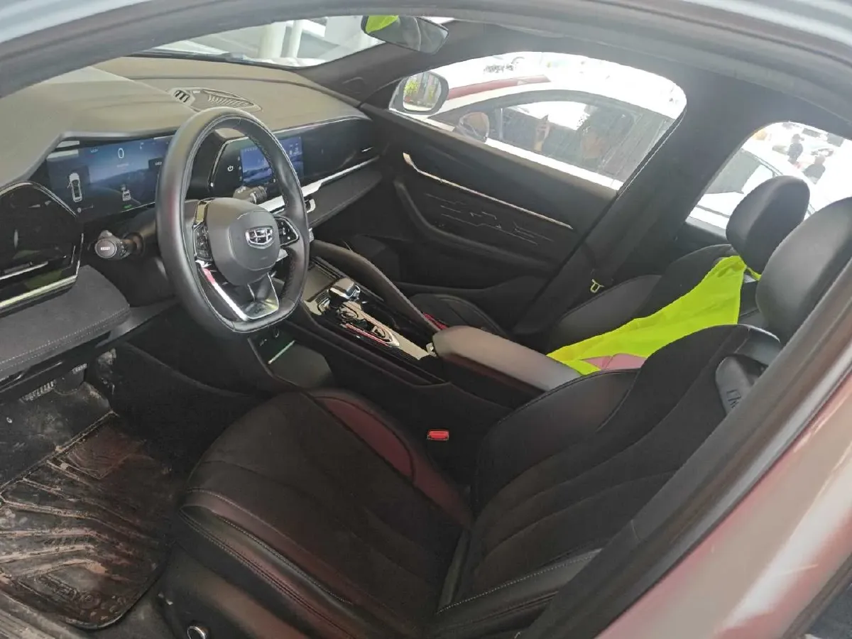 2022 Citroen C5 X 1.6T 175HP L4 8AT,autocango,china used car exporter,china ev exporter,chinese used car exporter,chinese used ev exporter