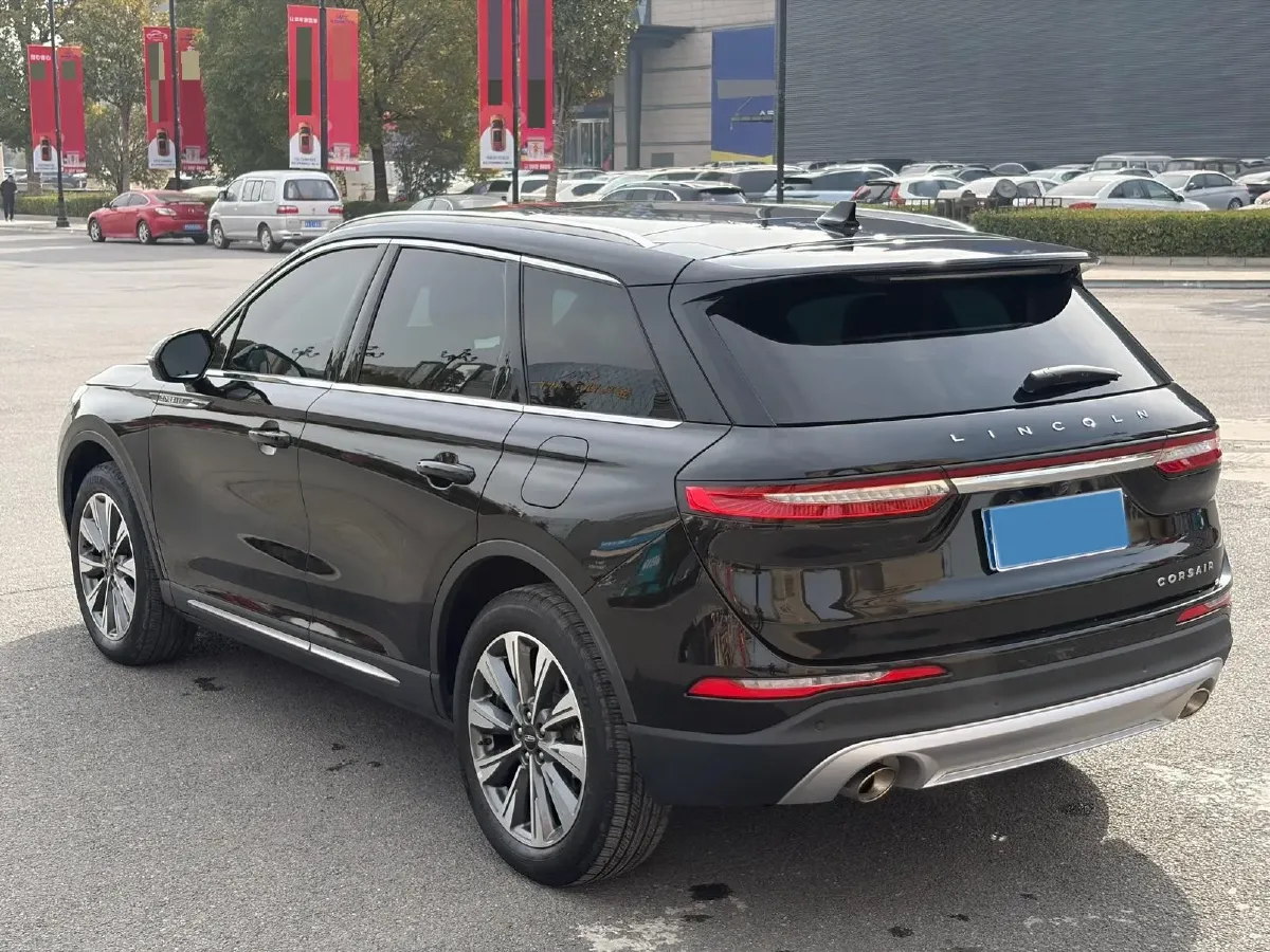 2022 Lincoln Corsair 2.0T 245HP L4 8AT,autocango,china used car exporter,china ev exporter,chinese used car exporter,chinese used ev exporter