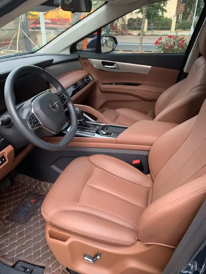 2020 HaiMa 7X 1.6T 195HP L4 6AT,autocango,china used car exporter,china ev exporter,chinese used car exporter,chinese used ev exporter