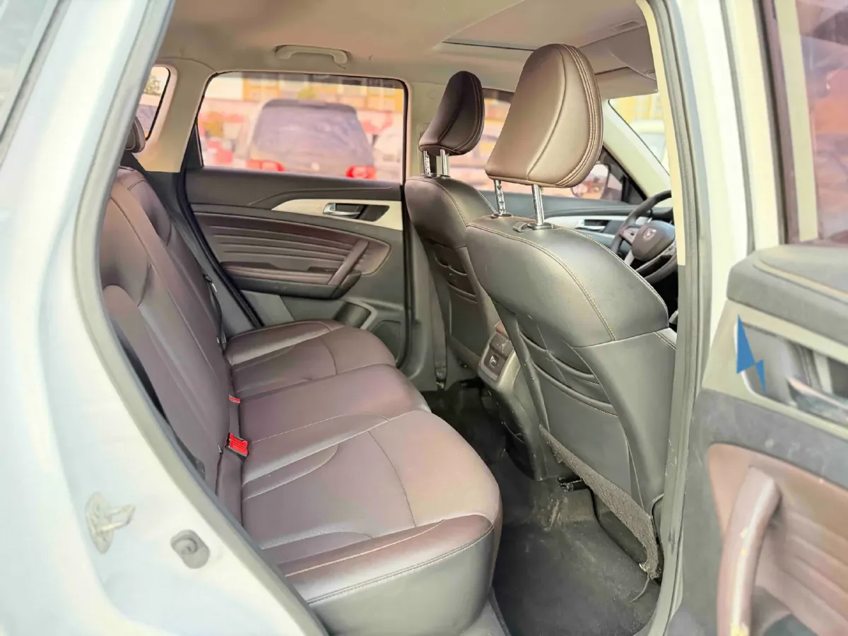 2019 ChangAn CS35 Plus 1.6L 128HP L4 5MT,autocango,china used car exporter,china ev exporter,chinese used car exporter,chinese used ev exporter