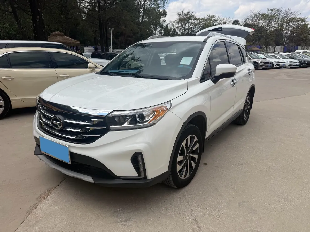 2019 GAC Trumpchi GS4 1.5T 169HP L4 6AT,autocango,china used car exporter,china ev exporter,chinese used car exporter,chinese used ev exporter