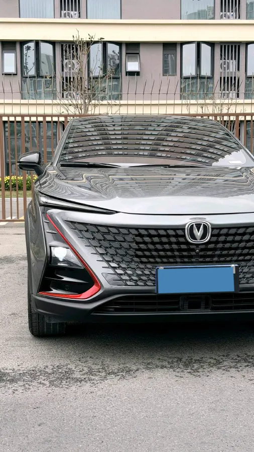 2020 ChangAn UNI-T 1.5T 180HP L4 7DCT,autocango,china used car exporter,china ev exporter,chinese used car exporter,chinese used ev exporter