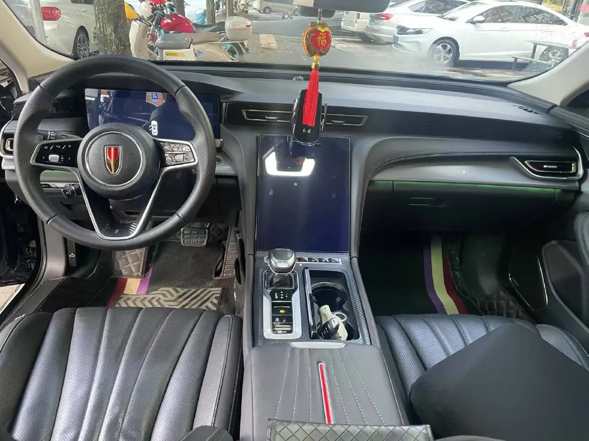 2023 HongQi H5 2.0T 224HP L4 8AT,autocango,china used car exporter,china ev exporter,chinese used car exporter,chinese used ev exporter