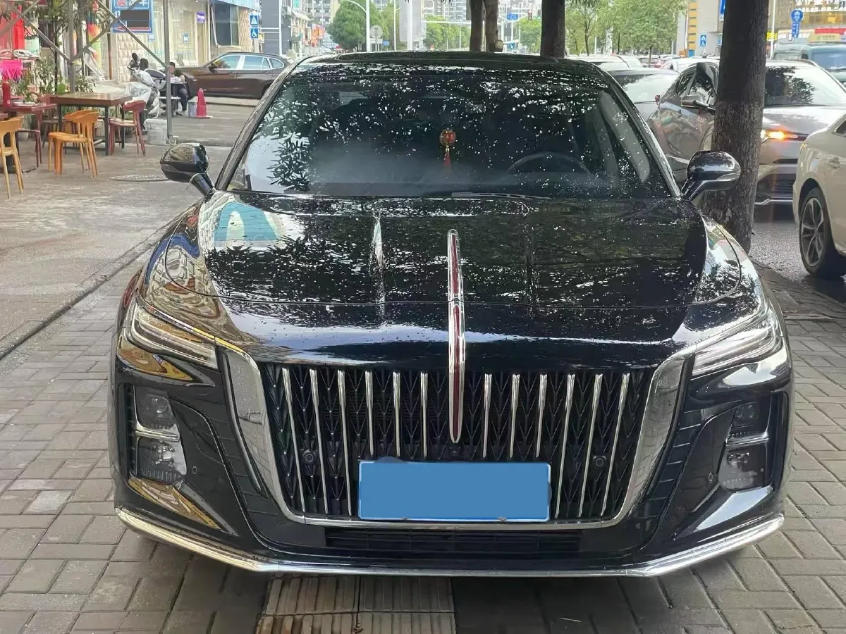 2023 HongQi H5 2.0T 224HP L4 8AT,autocango,china used car exporter,china ev exporter,chinese used car exporter,chinese used ev exporter