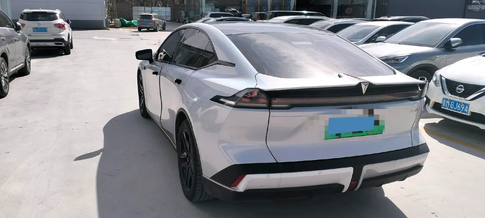 2022 DongFeng Forthing LingZhi EV BEV 68.4KWH,autocango,china used car exporter,china ev exporter,chinese used car exporter,chinese used ev exporter