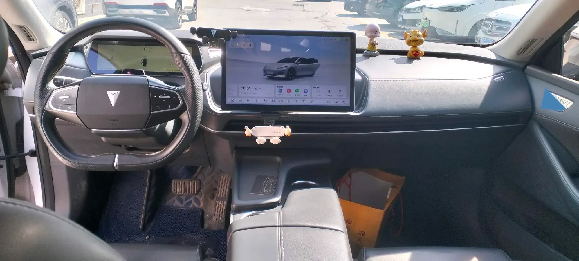 2022 DongFeng Forthing LingZhi EV BEV 68.4KWH,autocango,china used car exporter,china ev exporter,chinese used car exporter,chinese used ev exporter