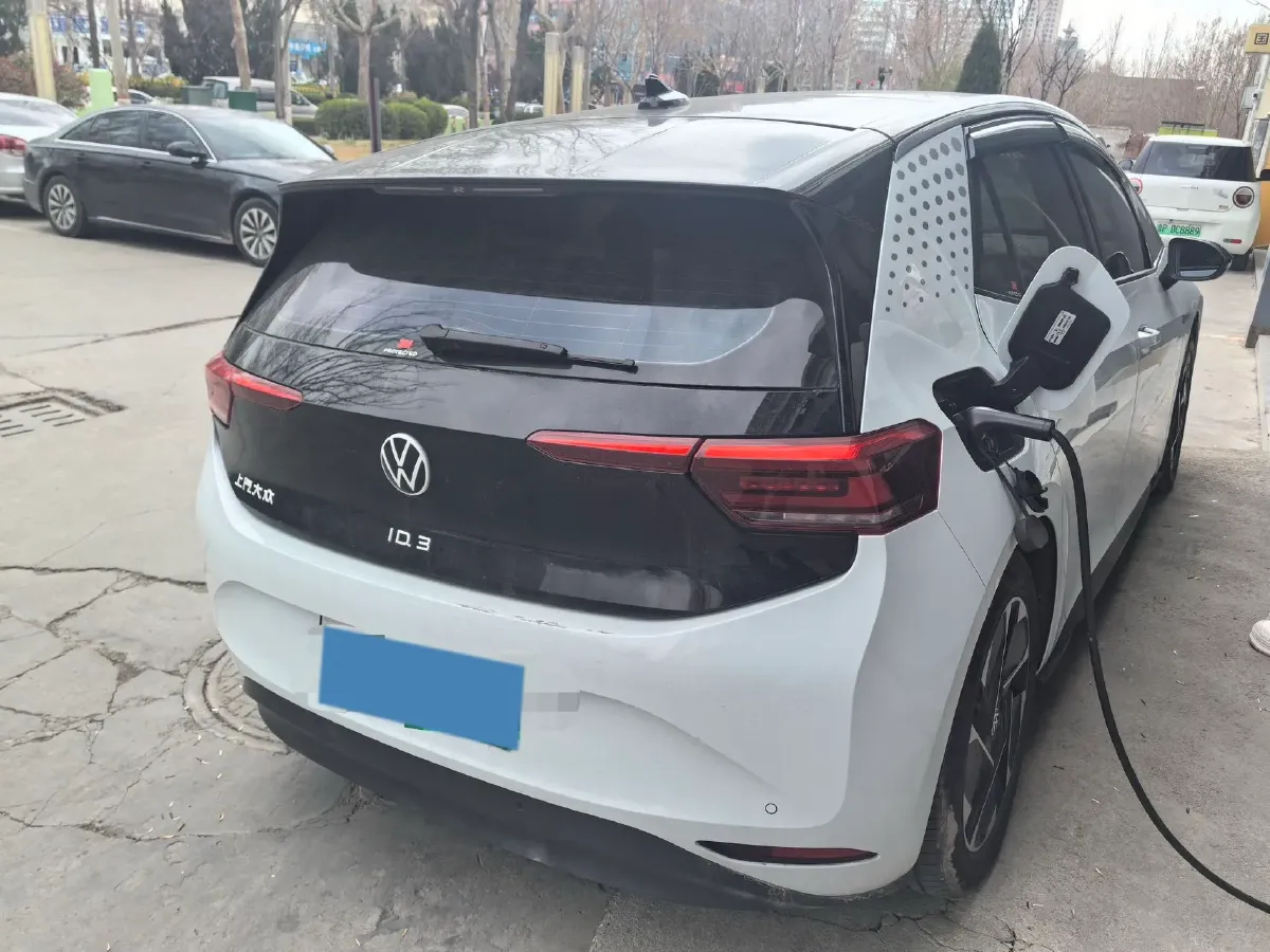 2023 Volkswagen Golf 1.4T 150HP L4 7DCT,autocango,china used car exporter,china ev exporter,chinese used car exporter,chinese used ev exporter