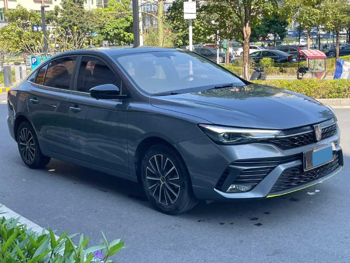 2021 Roewe i5 1.5L 120HP L4 CVT,autocango,china used car exporter,china ev exporter,chinese used car exporter,chinese used ev exporter