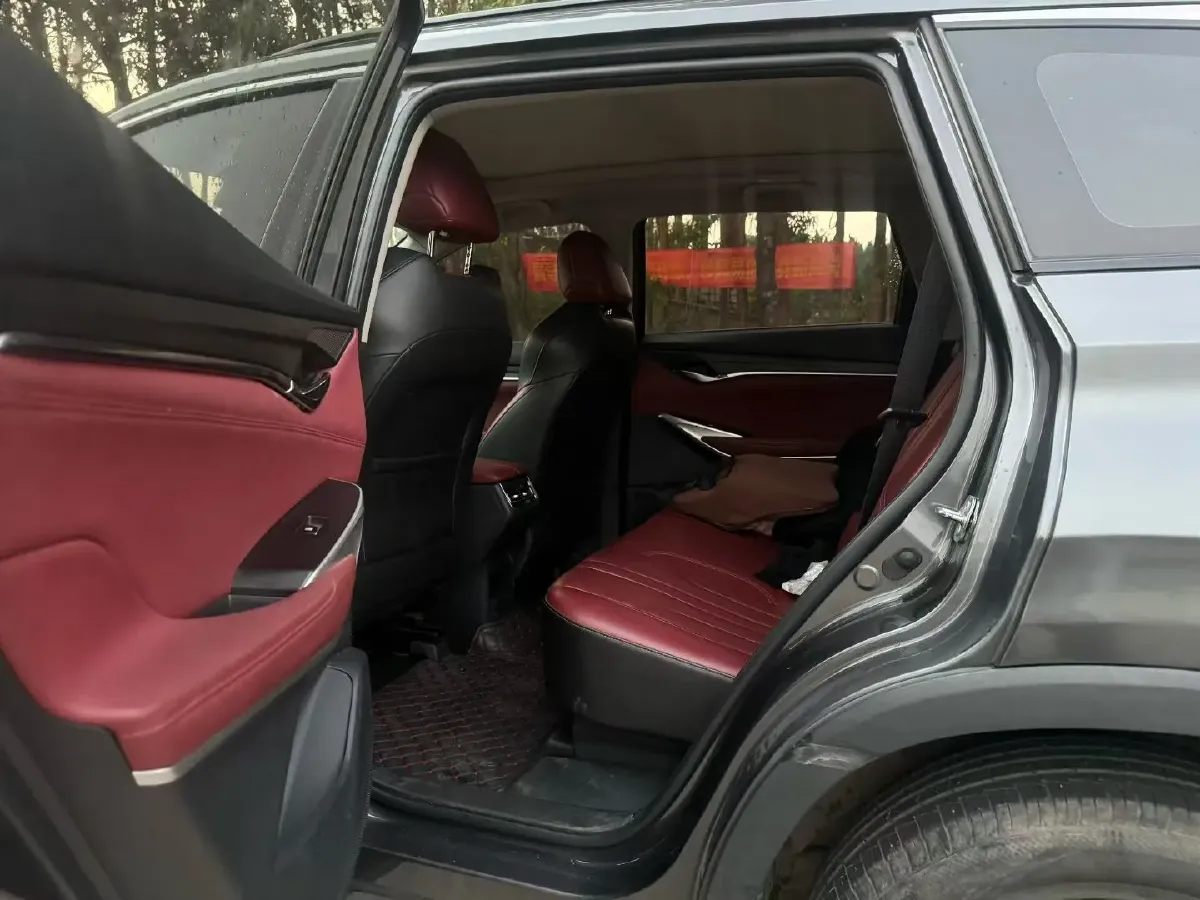 2021 ChangAn CS75 Plus 1.5T 178HP L4 6AT,autocango,china used car exporter,china ev exporter,chinese used car exporter,chinese used ev exporter