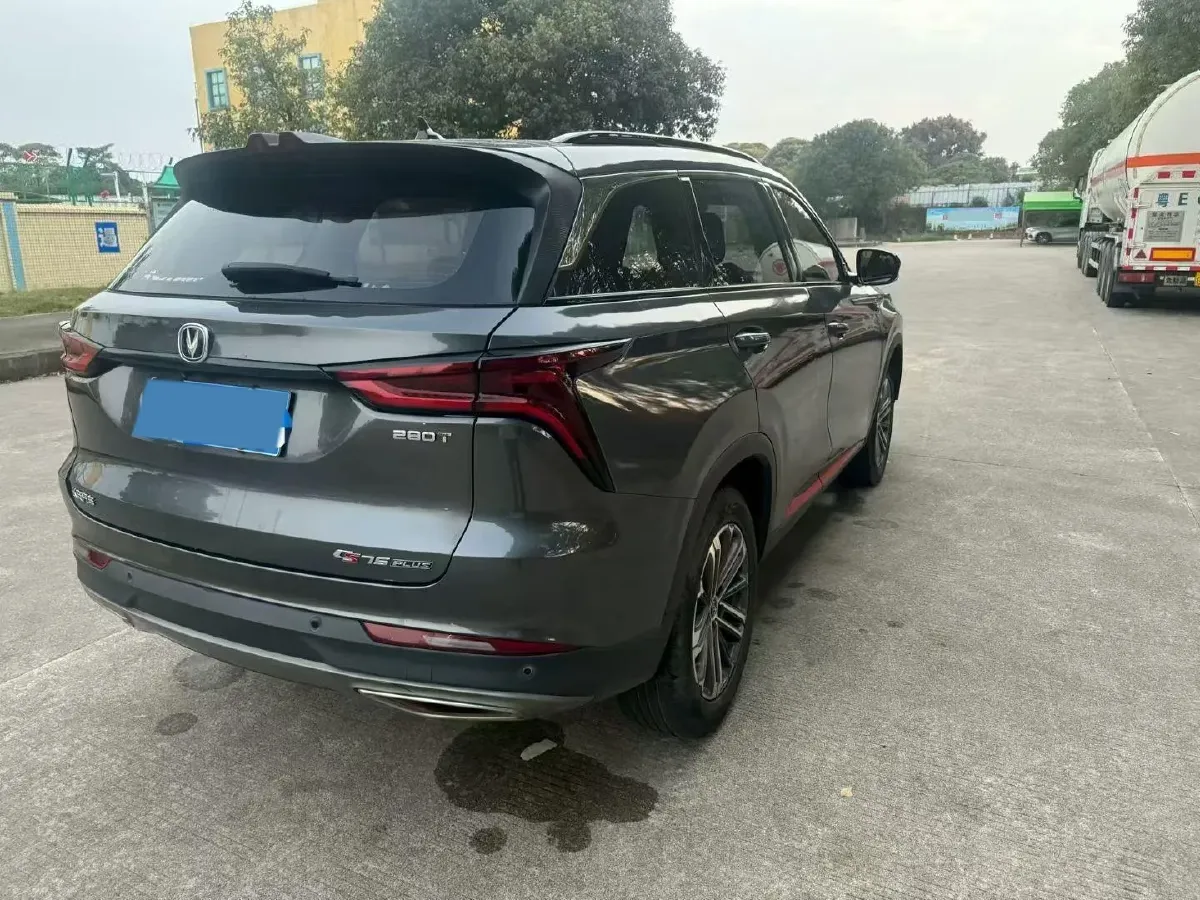 2021 ChangAn CS75 Plus 1.5T 178HP L4 6AT,autocango,china used car exporter,china ev exporter,chinese used car exporter,chinese used ev exporter
