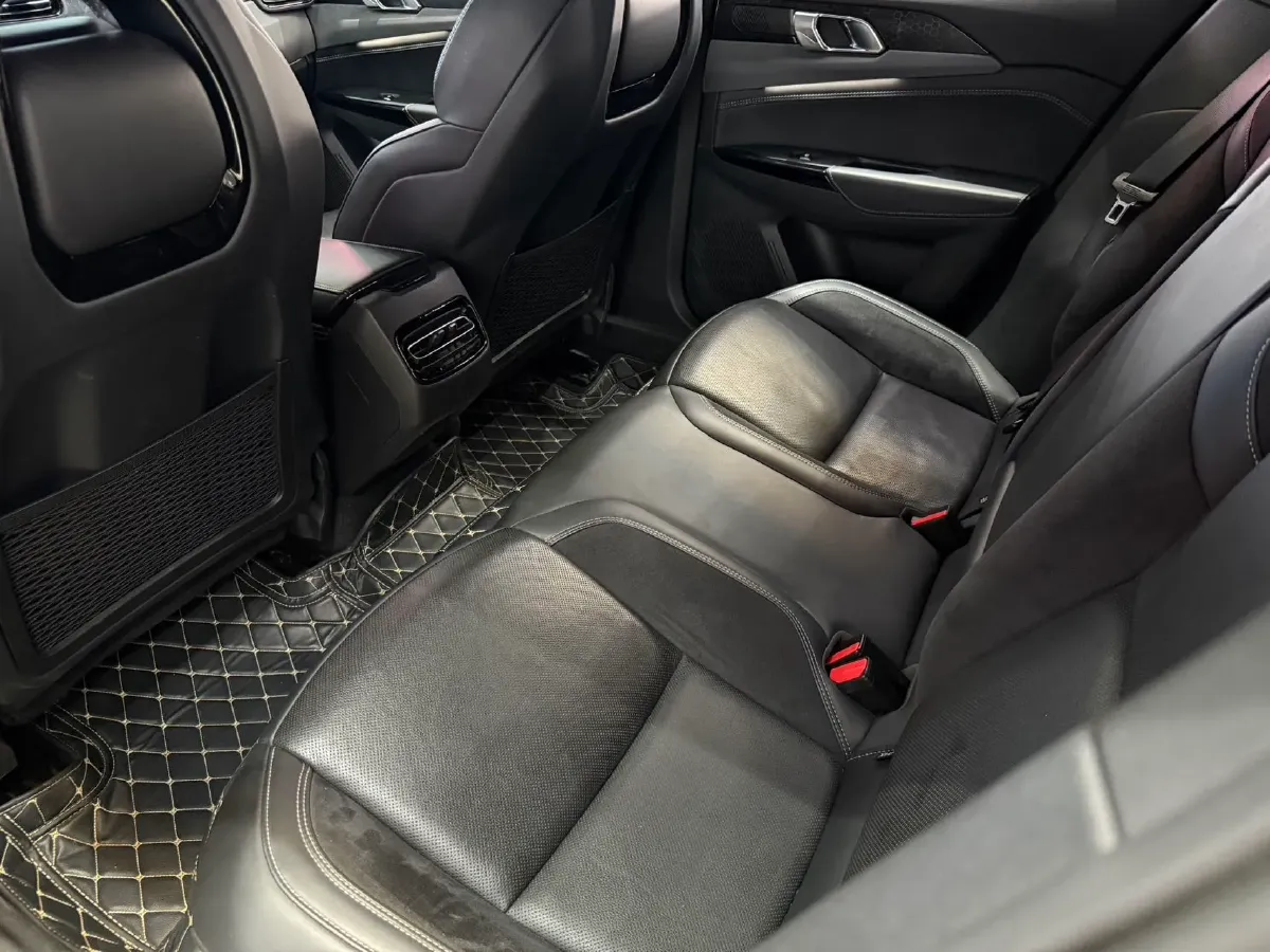 2022 LYNK&CO 02 Hatchback 2.0T 190HP L4 7DCT,autocango,china used car exporter,china ev exporter,chinese used car exporter,chinese used ev exporter