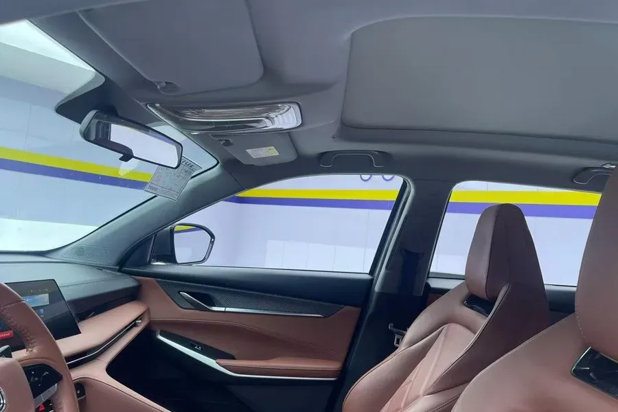 2023 ChangAn CS75 Plus 1.5T 188HP L4 8AT,autocango,china used car exporter,china ev exporter,chinese used car exporter,chinese used ev exporter