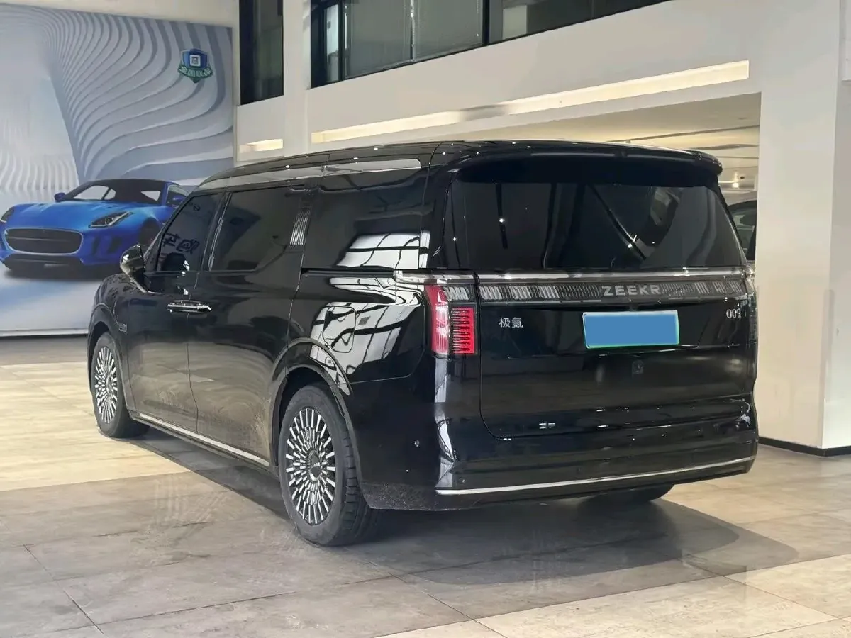 2024 Zeekr 009 BEV 108KWH,autocango,china used car exporter,china ev exporter,chinese used car exporter,chinese used ev exporter