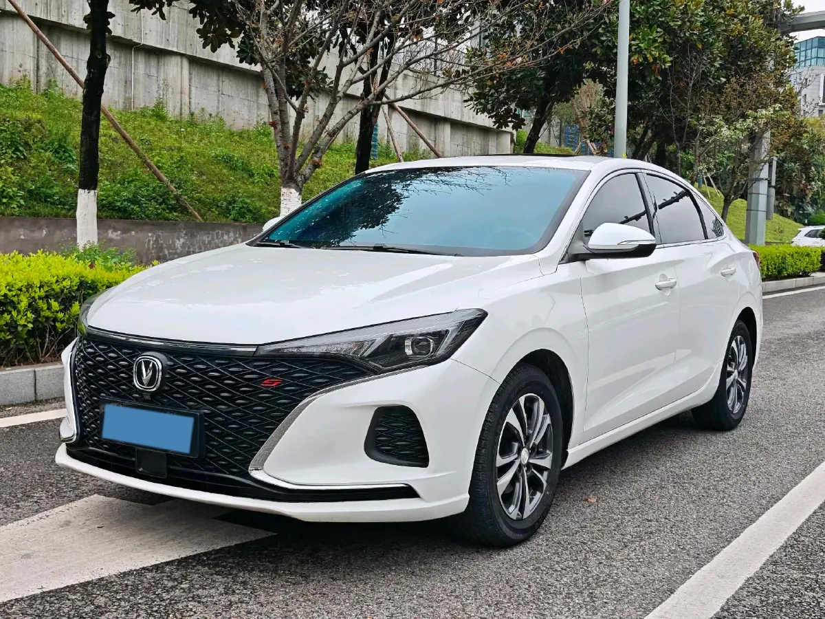 2021 ChangAn Eado 1.4T 160HP L4 7DCT,autocango,china used car exporter,china ev exporter,chinese used car exporter,chinese used ev exporter